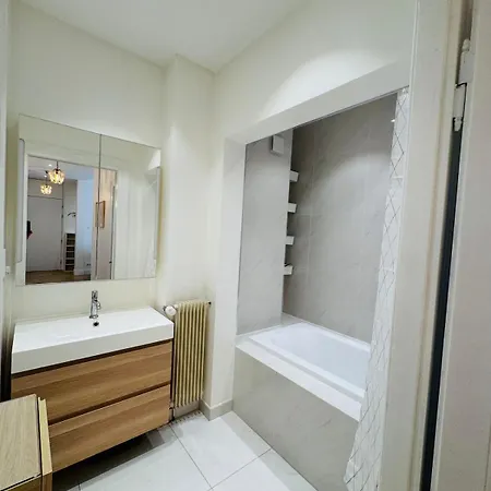 3 Pieces Orangerie-centre Appartement