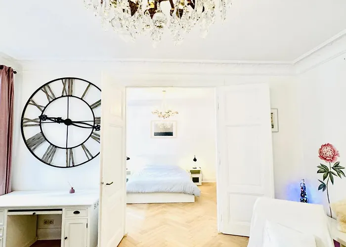 Appartement 3 Pièces Orangerie-centre